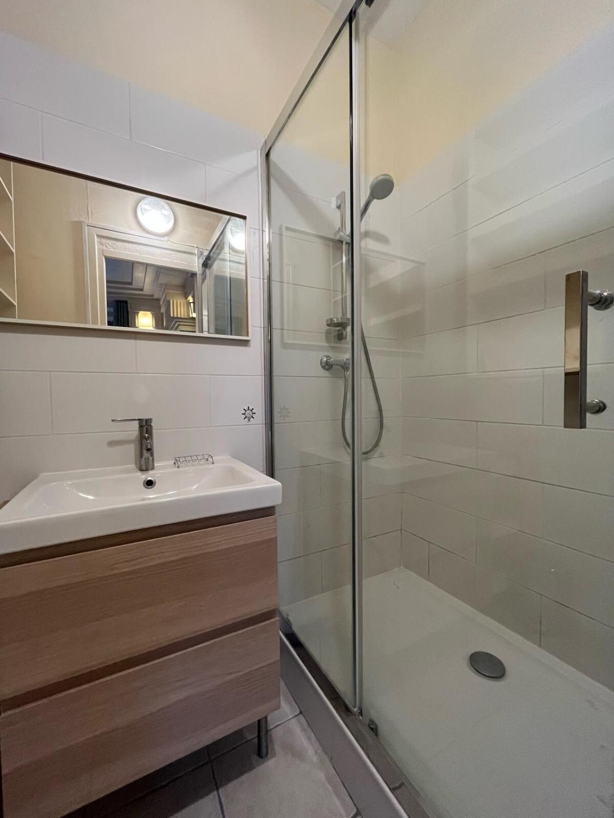 Chaponnay - Superb T2 Apartment - Lyon 3Rd Exterior photo